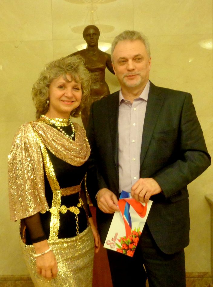 Иван Плютов с лауреатом Премии  Светланой Савицкой
